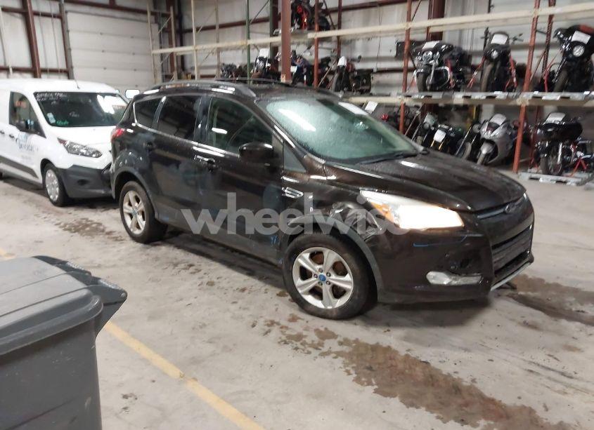 2013 Ford Escape SE (VIN 1FMCU9GX2DUC28097) main photo