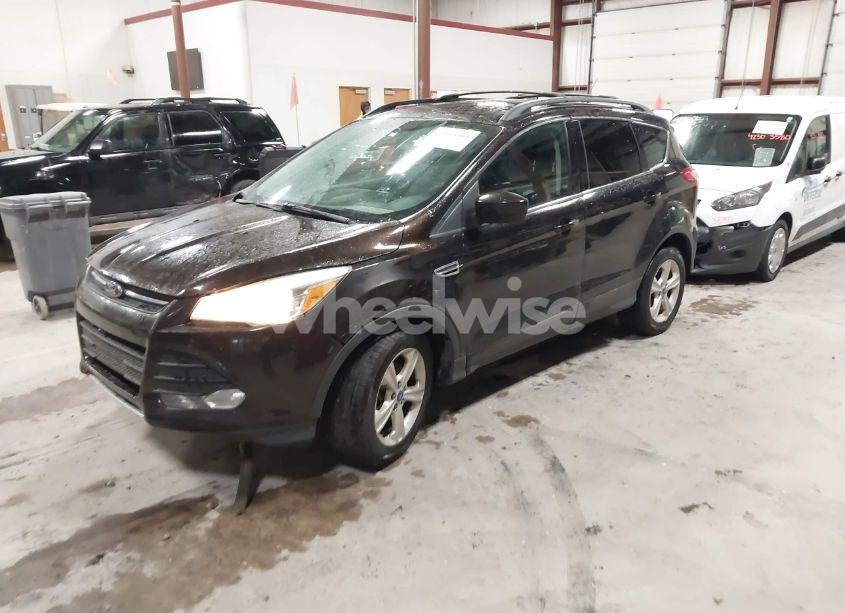 Photo 2 of 2013 Ford Escape SE (VIN 1FMCU9GX2DUC28097)