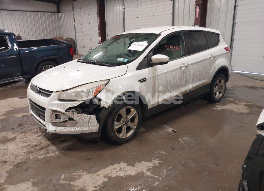 Photo 2 of 2013 Ford Escape SE (VIN 1FMCU9GX2DUD72362)