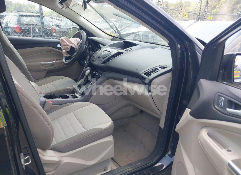 Photo 5 of 2013 Ford Escape SE (VIN 1FMCU9GX2DUD94894)