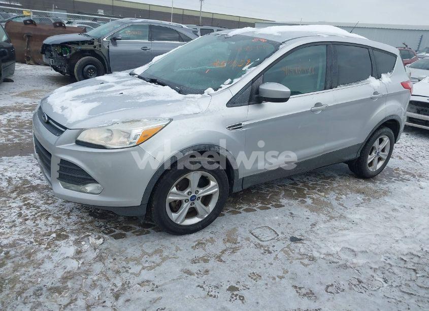 Photo 2 of 2014 Ford Escape SE (VIN 1FMCU9GX2EUA54159)