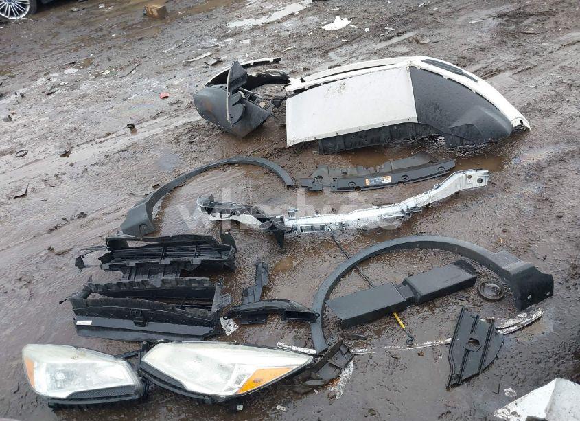 Photo 12 of 2014 Ford Escape SE (VIN 1FMCU9GX2EUB58778)