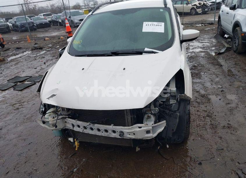 Photo 13 of 2014 Ford Escape SE (VIN 1FMCU9GX2EUB58778)