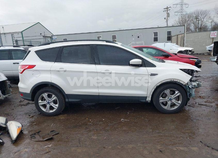Photo 14 of 2014 Ford Escape SE (VIN 1FMCU9GX2EUB58778)