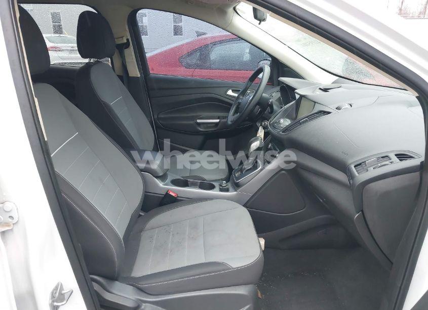 Photo 5 of 2014 Ford Escape SE (VIN 1FMCU9GX2EUB58778)