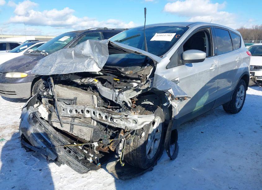 Photo 2 of 2014 Ford Escape SE (VIN 1FMCU9GX2EUC82923)