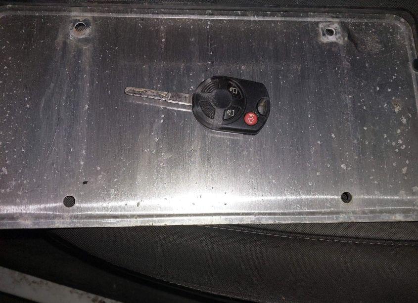 Photo 11 of 2014 Ford Escape SE (VIN 1FMCU9GX2EUC86339)