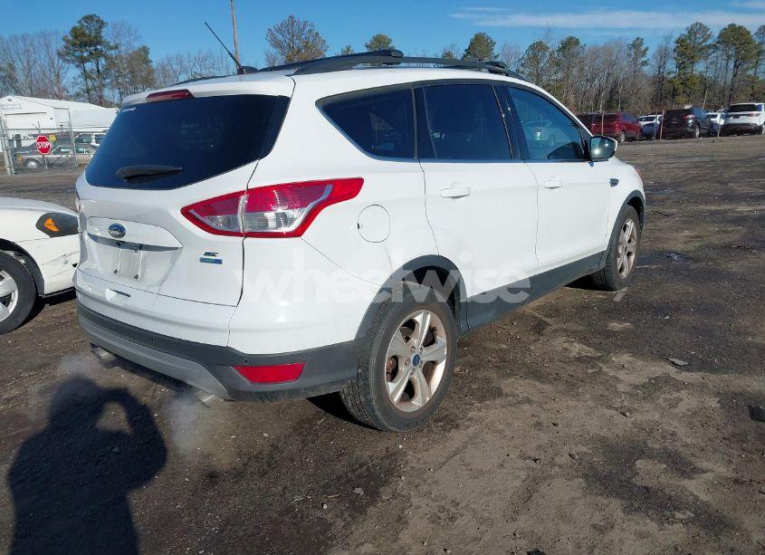 Photo 4 of 2014 Ford Escape SE (VIN 1FMCU9GX2EUD00546)