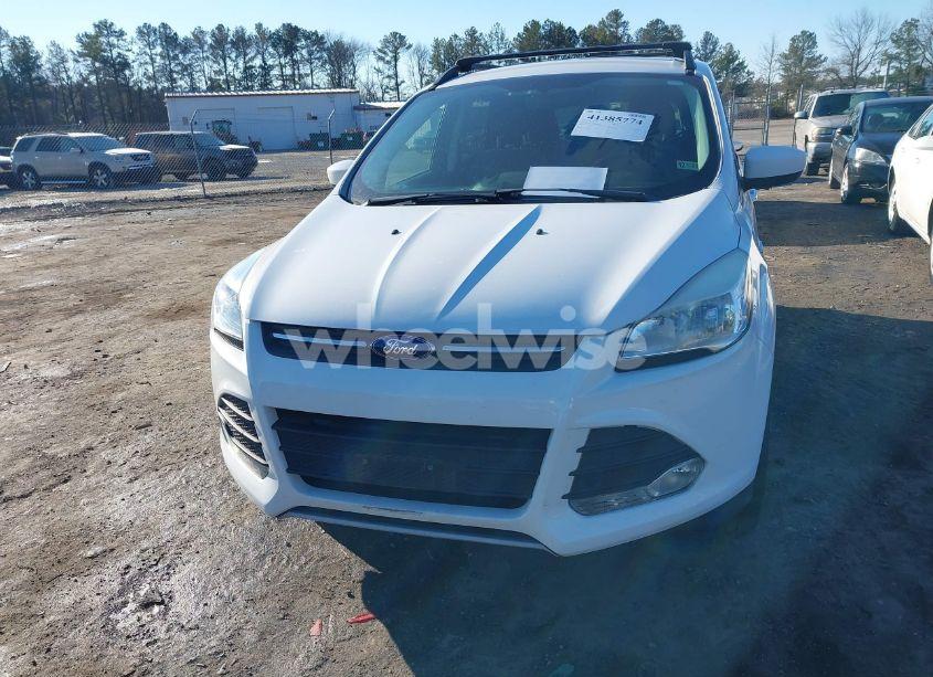 Photo 6 of 2014 Ford Escape SE (VIN 1FMCU9GX2EUD00546)
