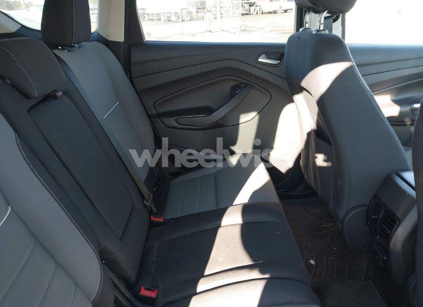 Photo 8 of 2014 Ford Escape SE (VIN 1FMCU9GX2EUD00546)