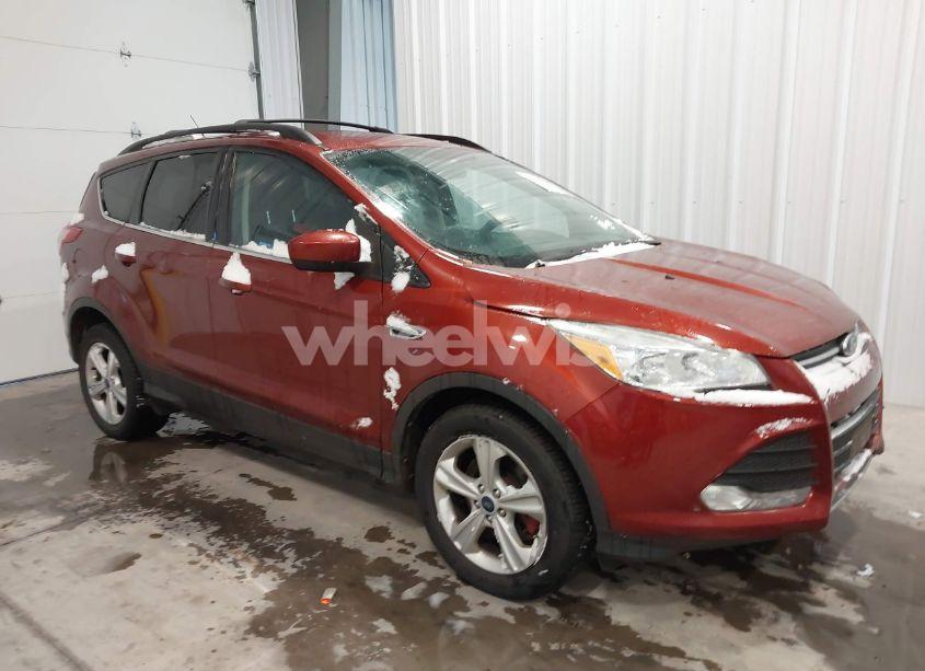 2014 Ford Escape SE (VIN 1FMCU9GX2EUD44126) main photo