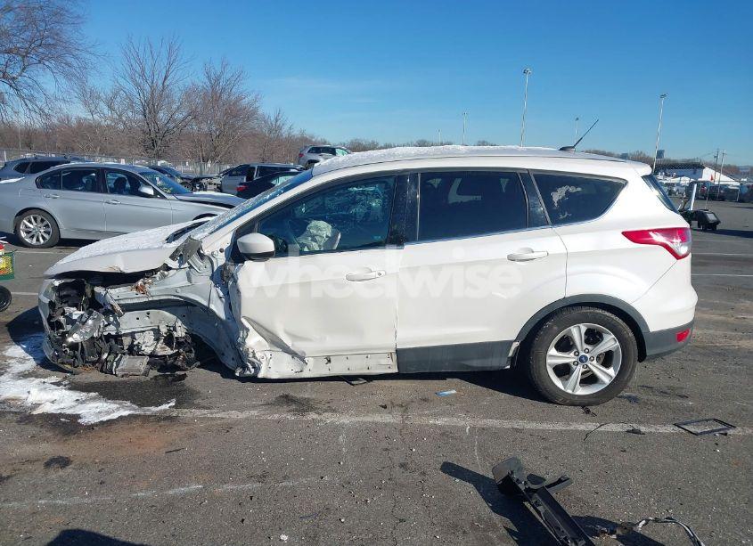 Photo 15 of 2014 Ford Escape SE (VIN 1FMCU9GX2EUD48211)