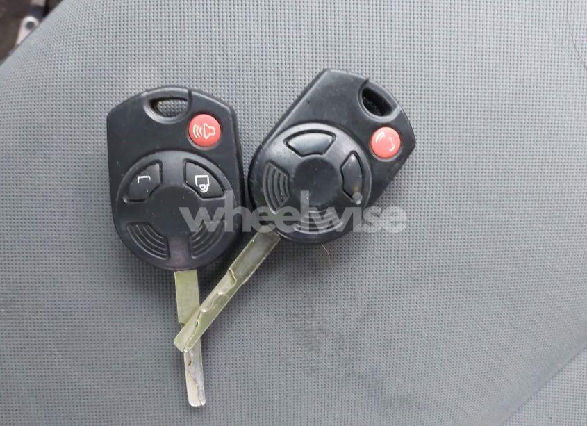 Photo 11 of 2014 Ford Escape SE (VIN 1FMCU9GX2EUE04471)