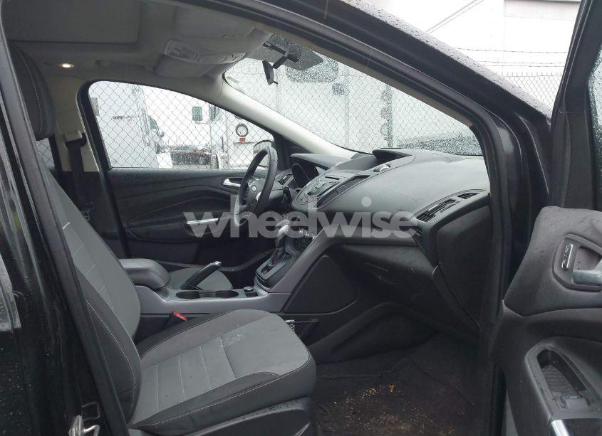 Photo 5 of 2014 Ford Escape SE (VIN 1FMCU9GX2EUE04471)