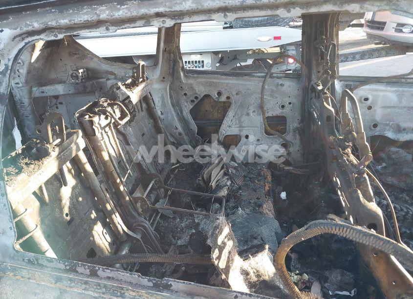 Photo 8 of 2014 Ford Escape SE (VIN 1FMCU9GX2EUE35865)