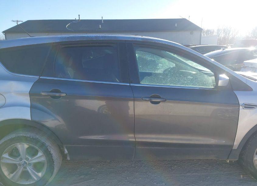 Photo 13 of 2015 Ford Escape SE (VIN 1FMCU9GX2FUA75403)