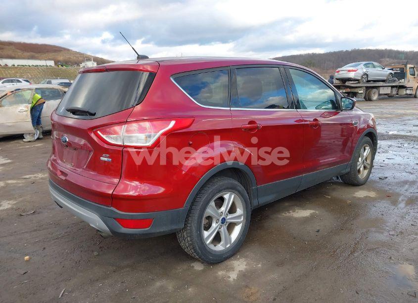 Photo 4 of 2015 Ford Escape SE (VIN 1FMCU9GX2FUA89348)