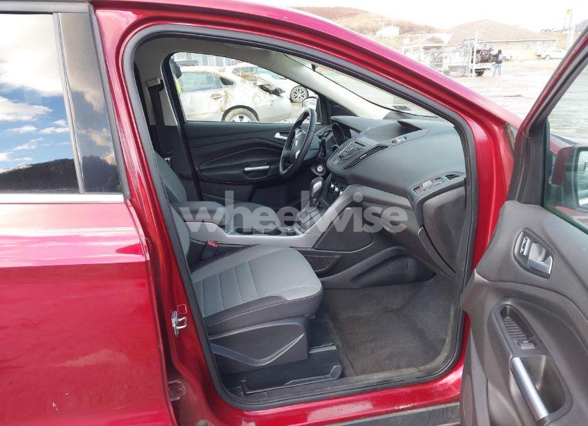 Photo 5 of 2015 Ford Escape SE (VIN 1FMCU9GX2FUA89348)