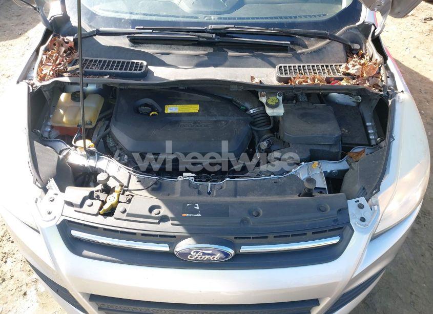 Photo 10 of 2015 Ford Escape SE (VIN 1FMCU9GX2FUA98342)
