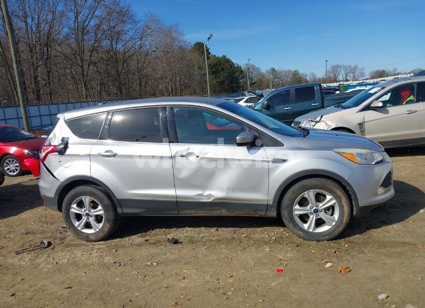 Photo 13 of 2015 Ford Escape SE (VIN 1FMCU9GX2FUA98342)