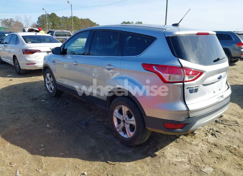 Photo 3 of 2015 Ford Escape SE (VIN 1FMCU9GX2FUA98342)