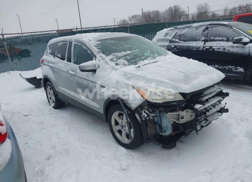 2015 Ford Escape SE (VIN 1FMCU9GX2FUB26995) main photo