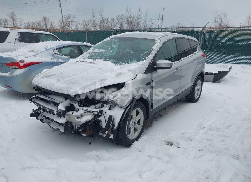 Photo 2 of 2015 Ford Escape SE (VIN 1FMCU9GX2FUB26995)
