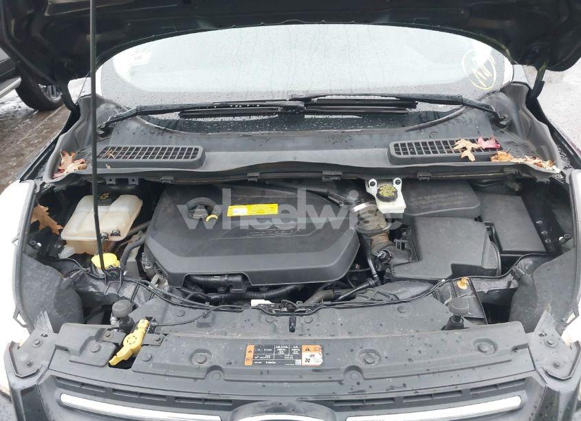 Photo 10 of 2015 Ford Escape SE (VIN 1FMCU9GX2FUB53775)