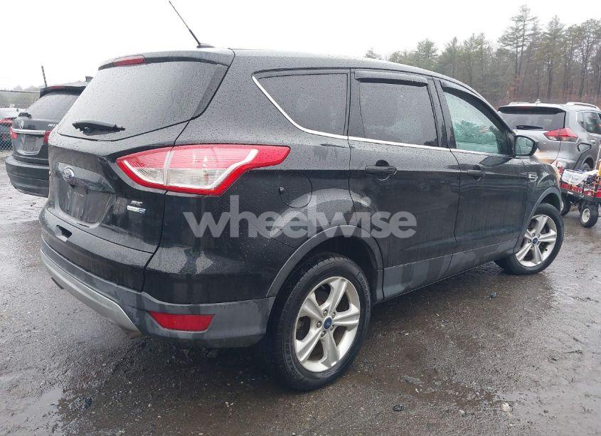 Photo 4 of 2015 Ford Escape SE (VIN 1FMCU9GX2FUB53775)
