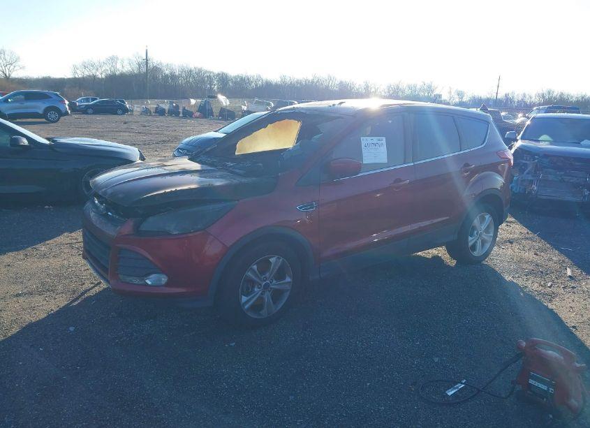 Photo 2 of 2015 Ford Escape SE (VIN 1FMCU9GX2FUB55073)