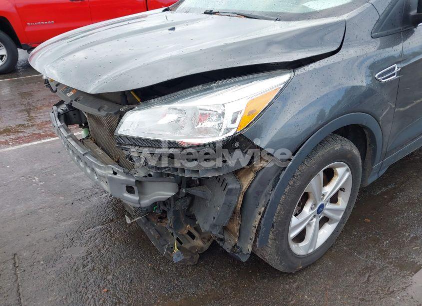 Photo 14 of 2015 Ford Escape SE (VIN 1FMCU9GX2FUC33710)