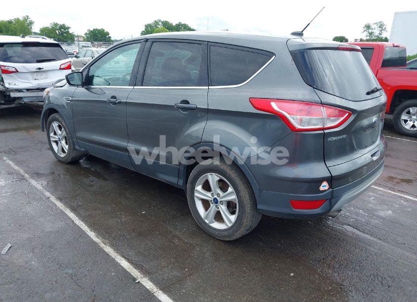 Photo 3 of 2015 Ford Escape SE (VIN 1FMCU9GX2FUC33710)