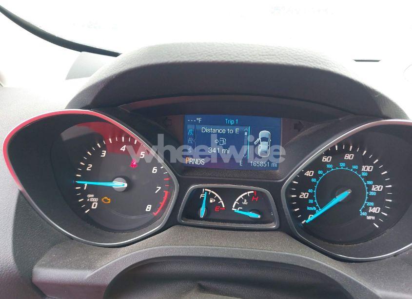 Photo 7 of 2015 Ford Escape SE (VIN 1FMCU9GX2FUC33710)