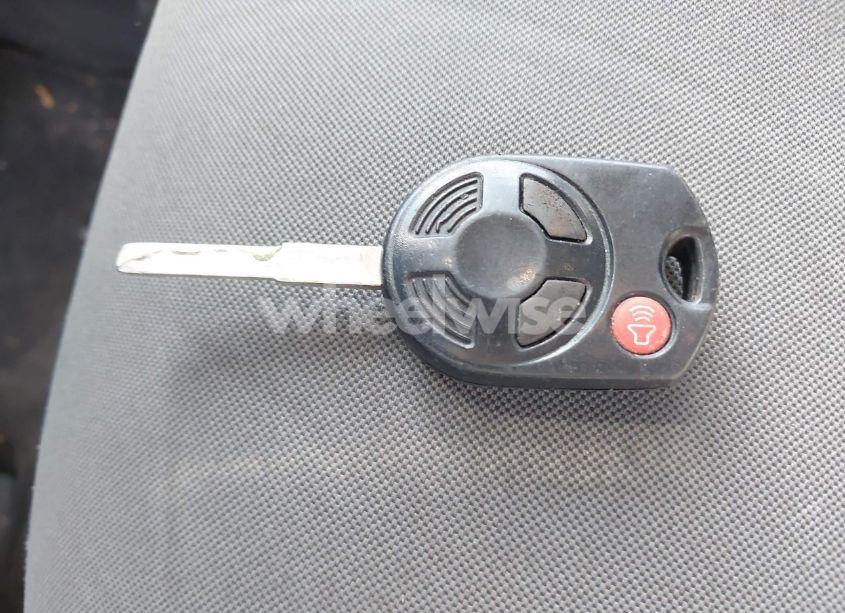 Photo 11 of 2015 Ford Escape SE (VIN 1FMCU9GX2FUC39166)