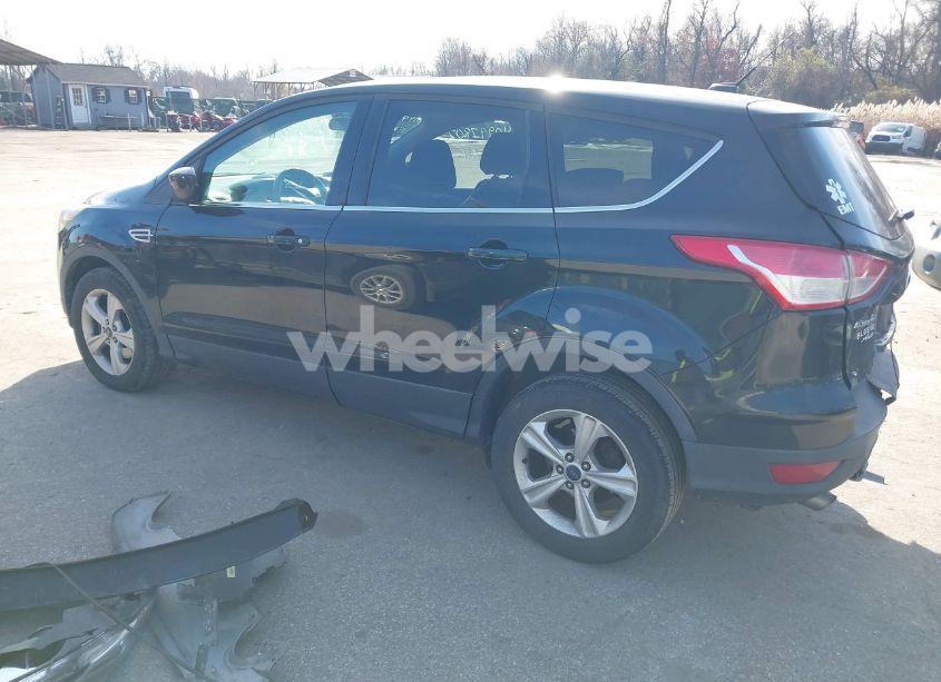 Photo 3 of 2015 Ford Escape SE (VIN 1FMCU9GX2FUC39166)