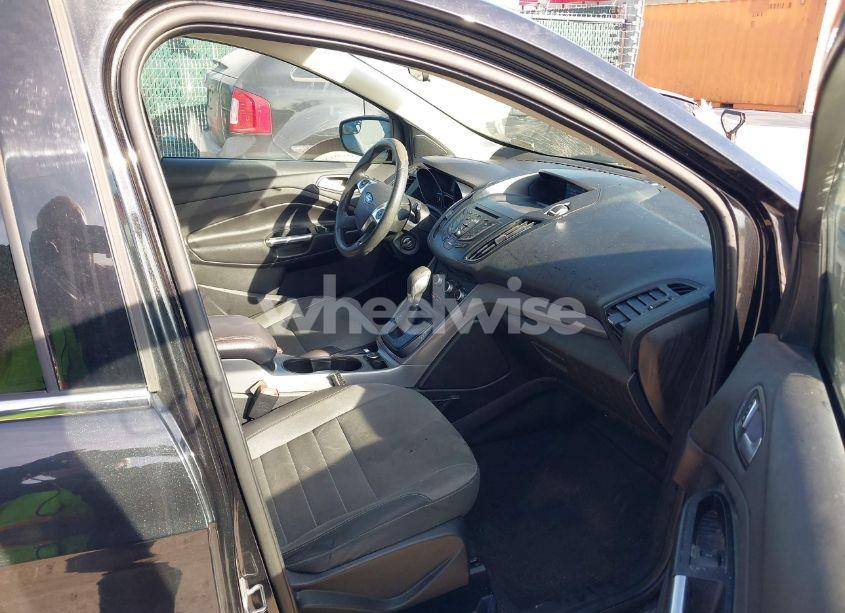 Photo 5 of 2015 Ford Escape SE (VIN 1FMCU9GX2FUC39166)