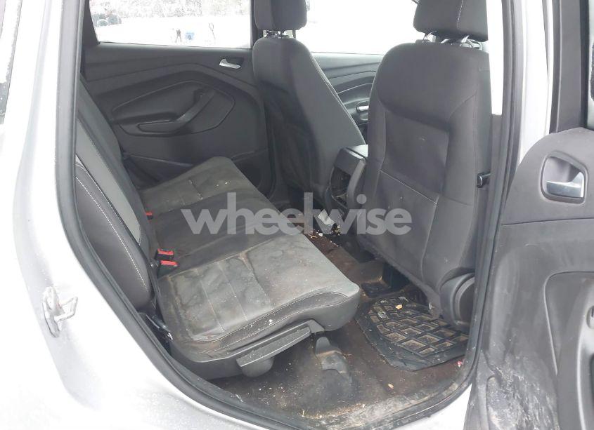 Photo 8 of 2015 Ford Escape SE (VIN 1FMCU9GX2FUC72152)