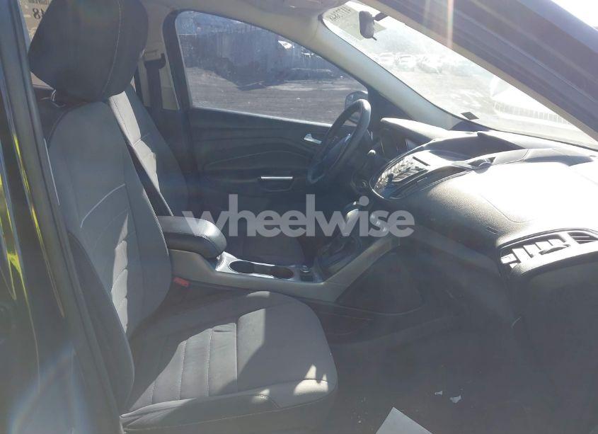 Photo 5 of 2015 Ford Escape SE (VIN 1FMCU9GX2FUC81742)