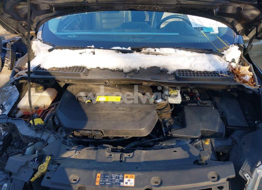 Photo 10 of 2016 Ford Escape SE (VIN 1FMCU9GX2GUA02260)