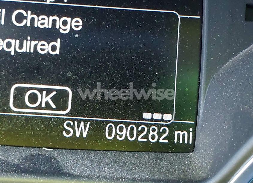 Photo 15 of 2016 Ford Escape SE (VIN 1FMCU9GX2GUA02260)