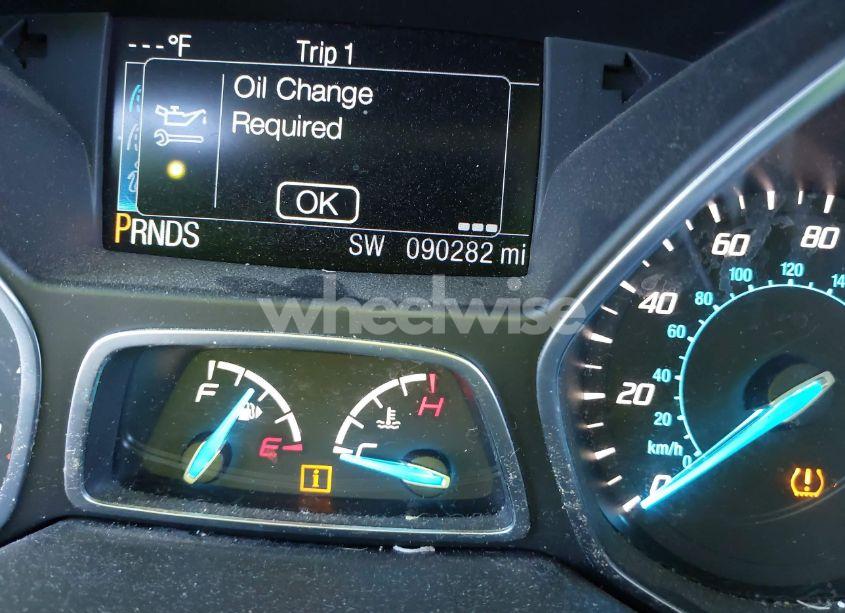 Photo 7 of 2016 Ford Escape SE (VIN 1FMCU9GX2GUA02260)