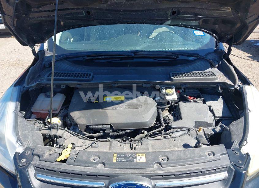 Photo 10 of 2016 Ford Escape SE (VIN 1FMCU9GX2GUA59753)