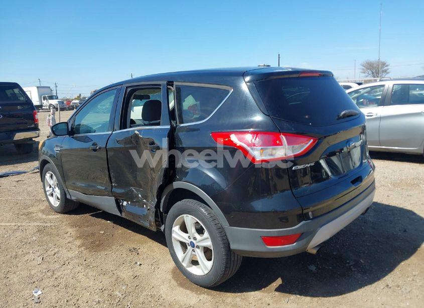 Photo 14 of 2016 Ford Escape SE (VIN 1FMCU9GX2GUA59753)