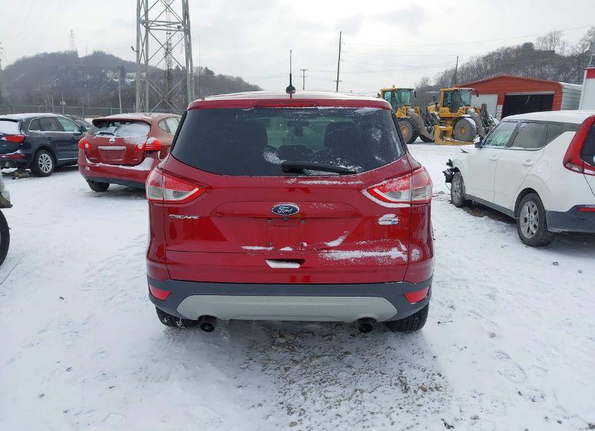 Photo 16 of 2016 Ford Escape SE (VIN 1FMCU9GX2GUA94244)