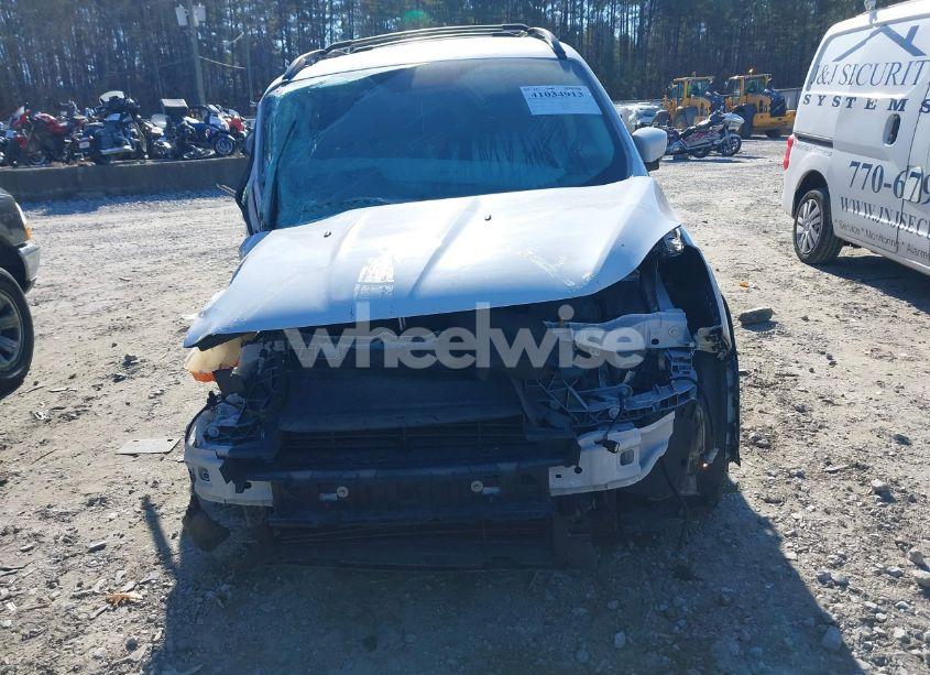 Photo 12 of 2016 Ford Escape SE (VIN 1FMCU9GX2GUC13927)