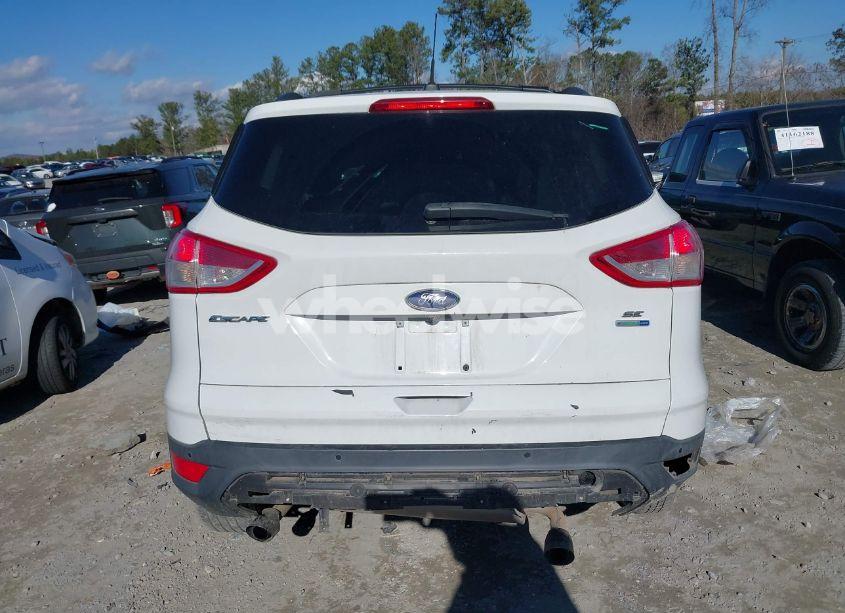 Photo 16 of 2016 Ford Escape SE (VIN 1FMCU9GX2GUC13927)