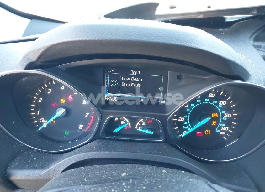 Photo 7 of 2016 Ford Escape SE (VIN 1FMCU9GX2GUC13927)