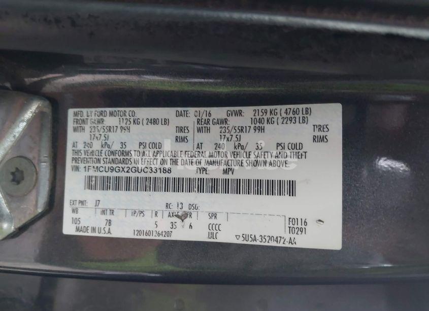 Photo 9 of 2016 Ford Escape SE (VIN 1FMCU9GX2GUC33188)