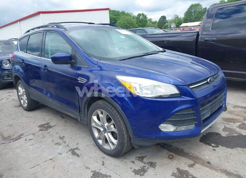2013 Ford Escape SE (VIN 1FMCU9GX3DUA38339) main photo