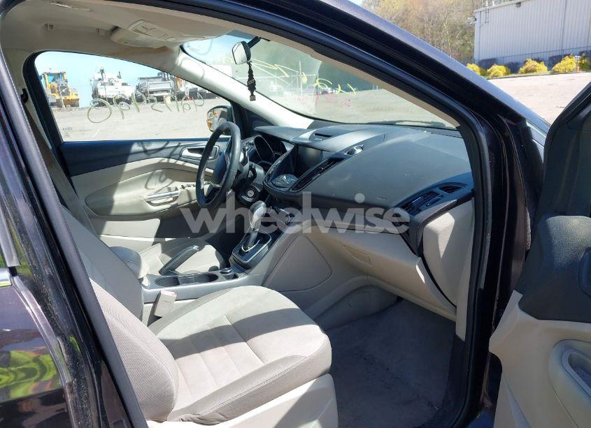 Photo 5 of 2013 Ford Escape SE (VIN 1FMCU9GX3DUA51379)